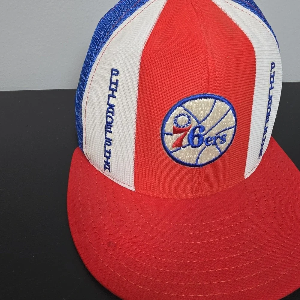 Vintage Philadelphia 76ers Hat Cap Snap Back Mens Multi Color Basketball 80s USA